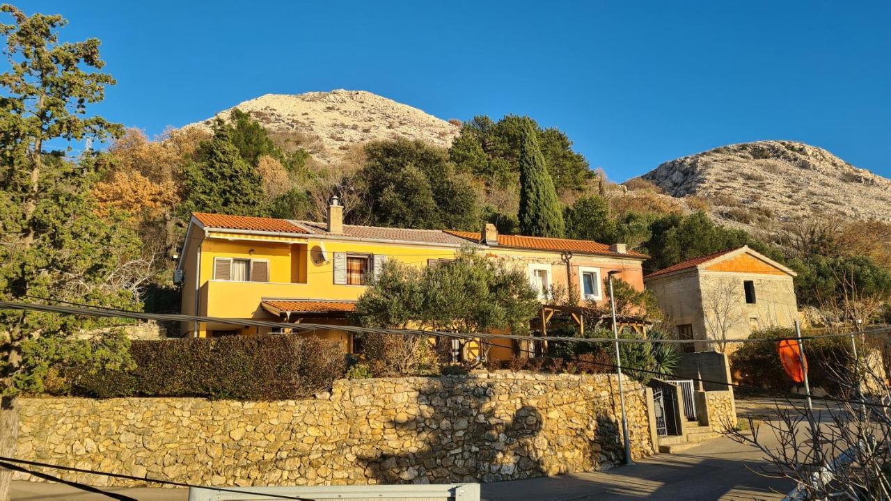 Studio Apartman Stara Baška エクステリア 写真