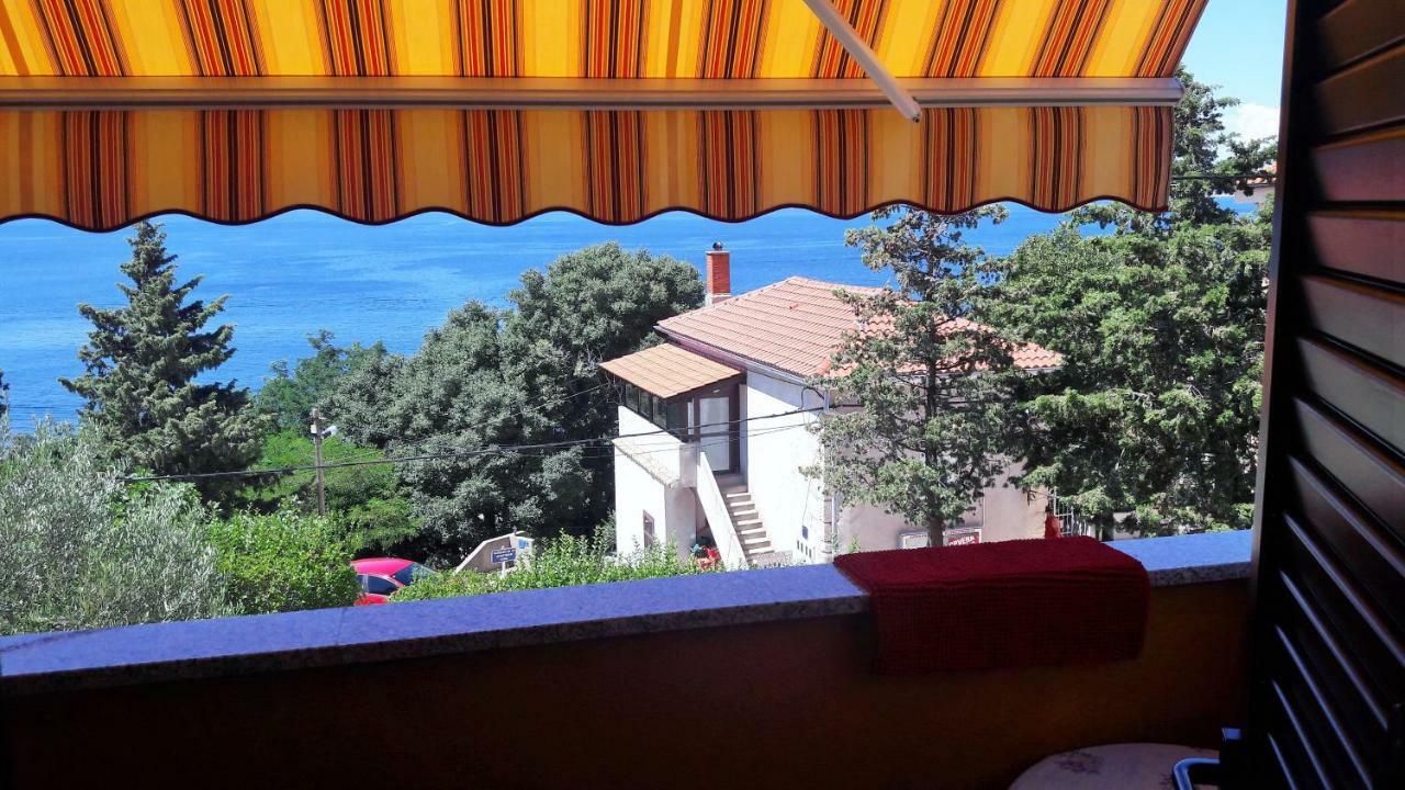 Studio Apartman Stara Baška エクステリア 写真
