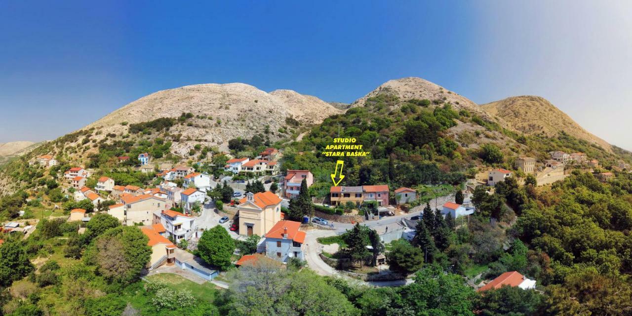 Studio Apartman Stara Baška エクステリア 写真